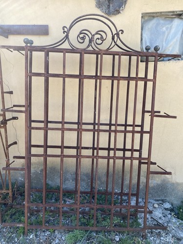 Coppia antiche inferriate - di,